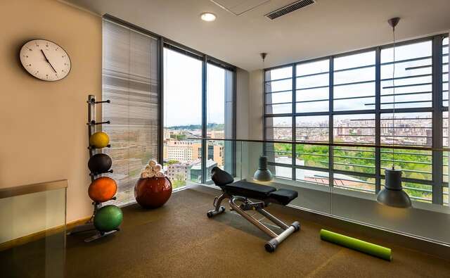 Отель DoubleTree by Hilton Yerevan City Centre Ереван-22